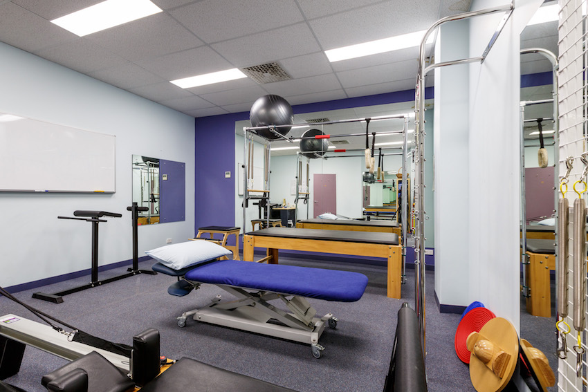 pilates-clinic-with-equipment